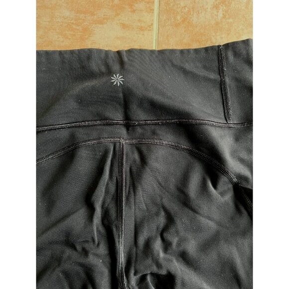 Athleta leggings lasercut design on the front of the legs size S‎ - Picture 10 of 10